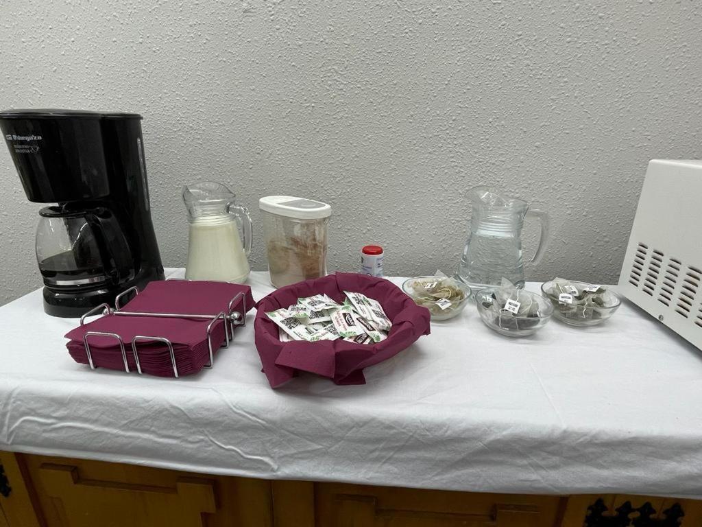 Albergue Juvenil Juventudes 利亚内斯 外观 照片